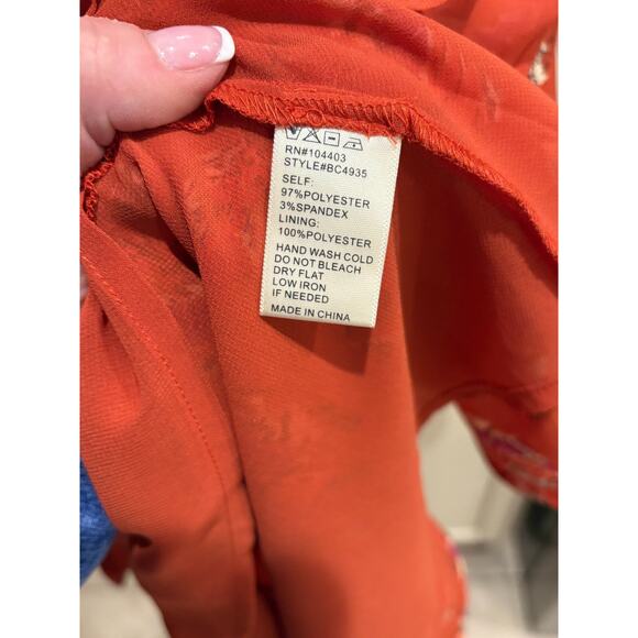 J.O.A. Los Angeles Long Sleeve V Neck Orange Floral Dress Small NEW MSRP$139 - Picture 5 of 6